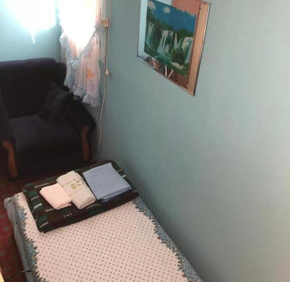 اتاق خانوادگی, Angelinin Konak