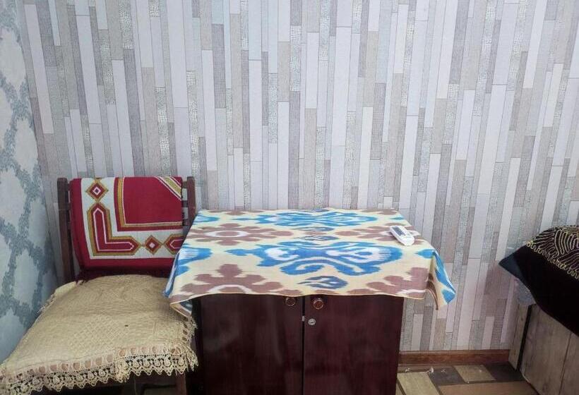 غرفة قياسية ثلاثية, Madina Mehribon Welcome To Bukhara