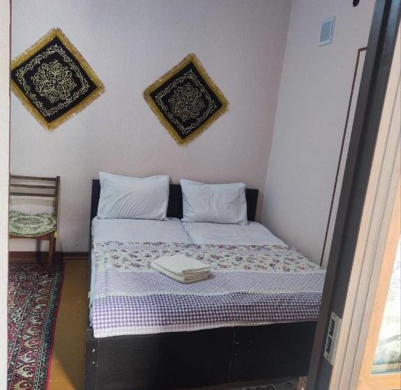 اتاق لوکس, Madina Mehribon Welcome To Bukhara
