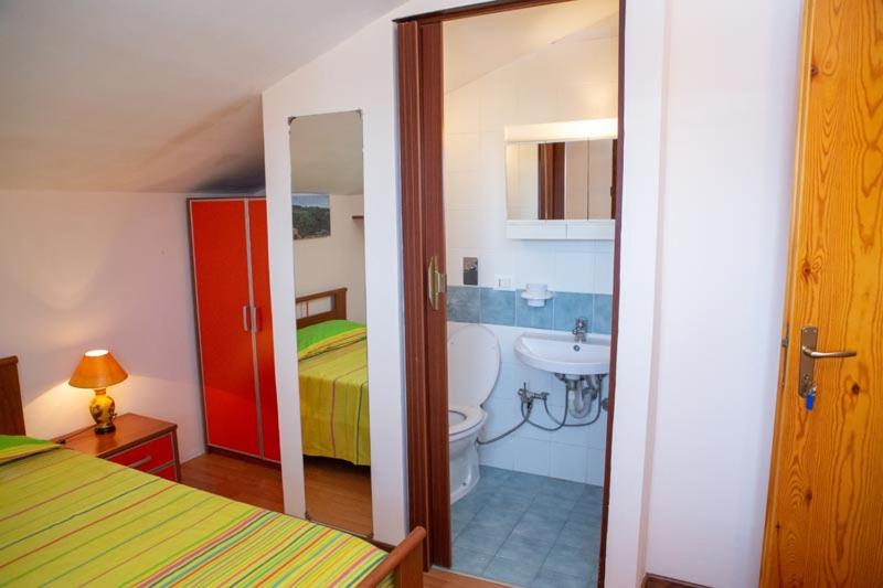 스탠다드 싱글 룸, Il Dunnè