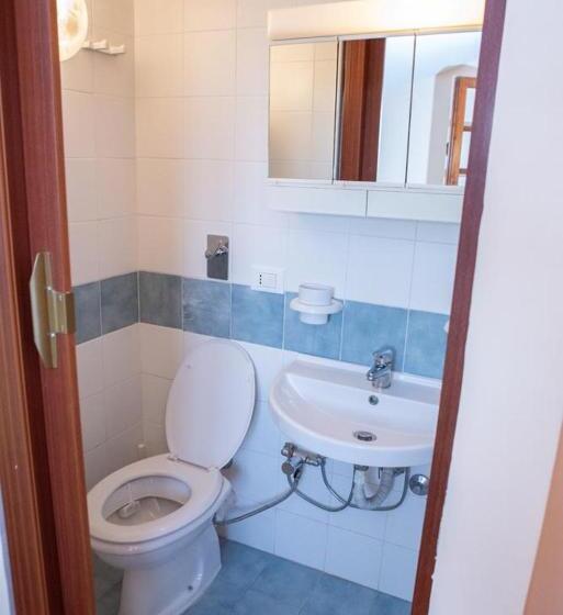 스탠다드 싱글 룸, Il Dunnè