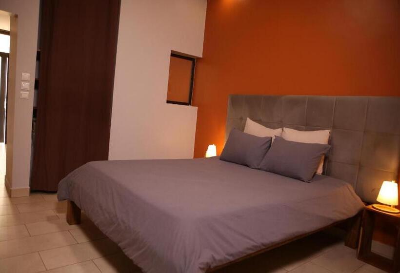 سوییت سوپریور, Au Bord De L'eau