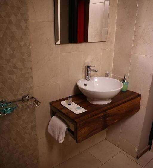 سوییت, Au Bord De L'eau