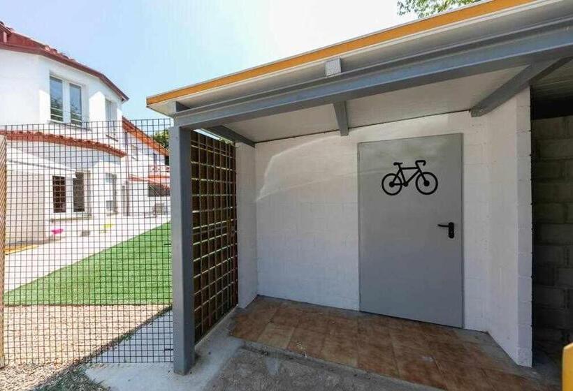 豪华房间, Newly Renovated Room W Pool & Bikeparking