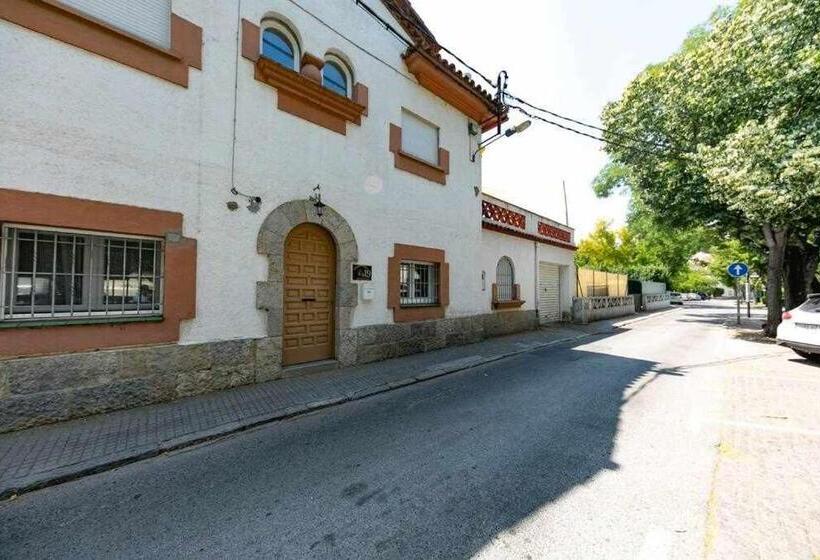 标准间, Newly Renovated Room W Pool & Bikeparking