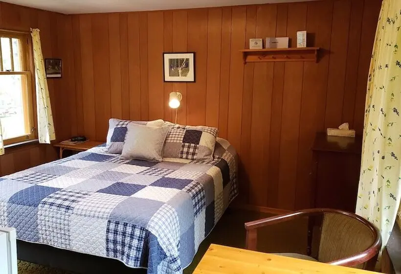 キャビン, Miners Bay Lodge