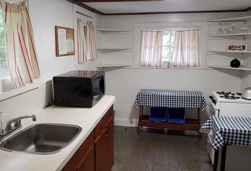 Дом 2 Спальни, Miners Bay Lodge
