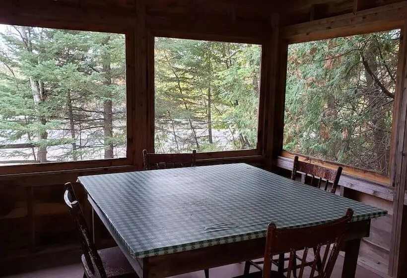 ３ベッドルームハウス, Miners Bay Lodge
