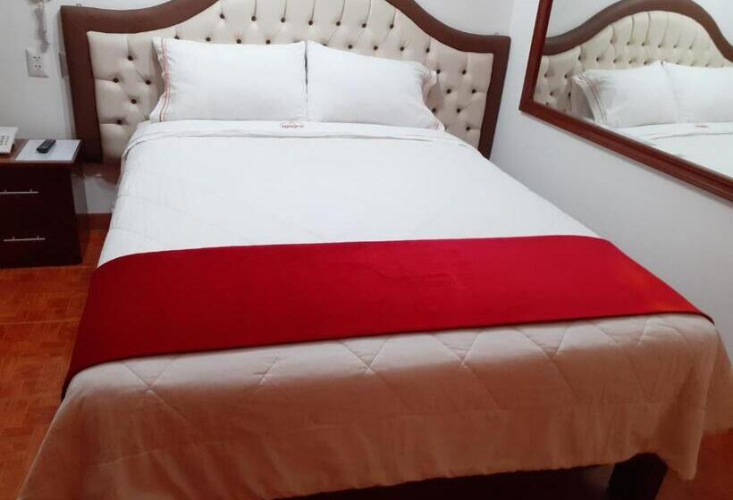 스탠다드 룸 킹사이즈 침대, Wayra