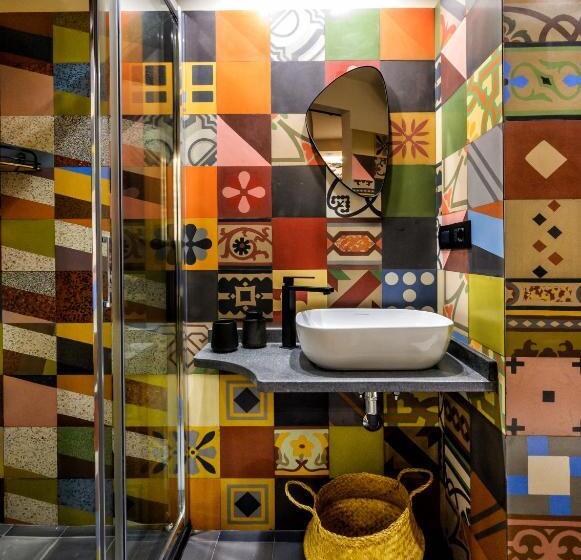 غرفة قياسية, The Yard Hostel