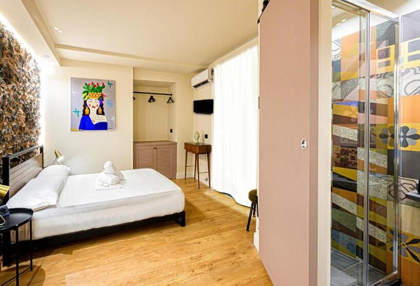 غرفة قياسية, The Yard Hostel