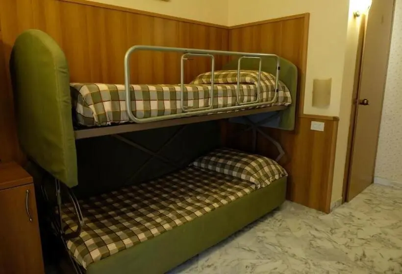 ファミリールーム, B&b Pescofalcone