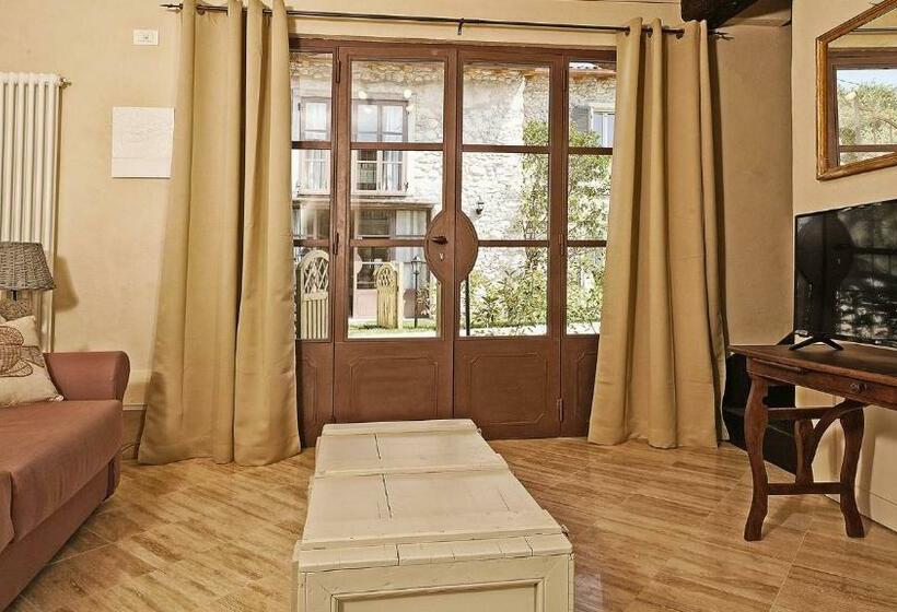 דירת חדר, Dogoli Country Apartments