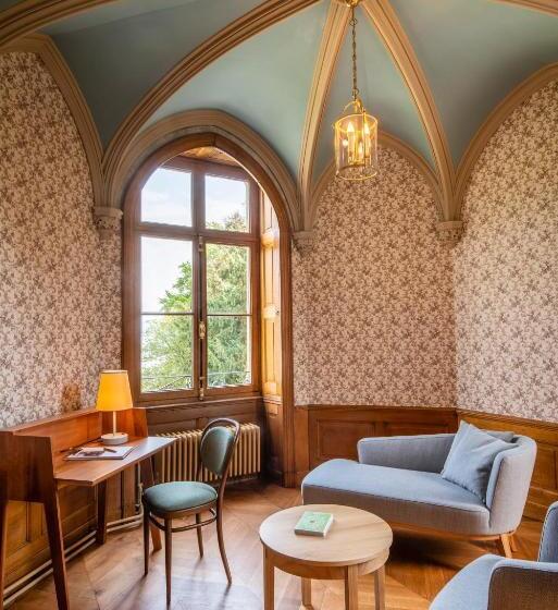 Suite with lake view, Schloss Schadau Swiss Historic