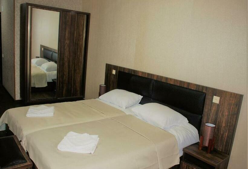 اتاق استاندارد, Shgedi Mestia