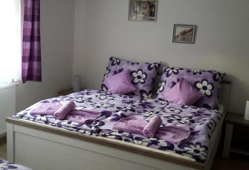 スタンダード4人部屋, Ubytování Lila