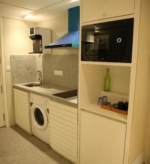 إستوديو قياسى سرير كينج, Villa Donna