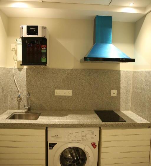 إستوديو قياسى سرير كينج, Villa Donna