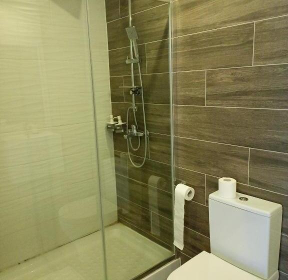 استودیو استاندارد با تراس, White 11