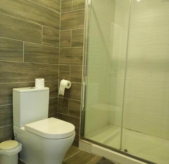 استودیو استاندارد با تراس, White 11