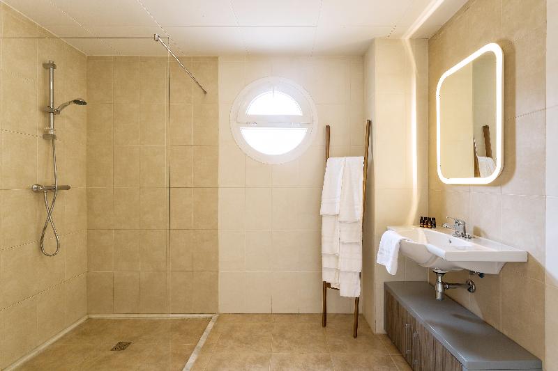 חדר סטנדרט, Asa