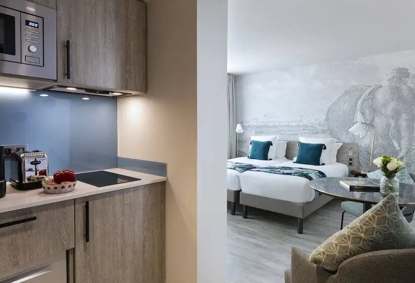 استودیوی لوکس, Citadines Confluent Nantes
