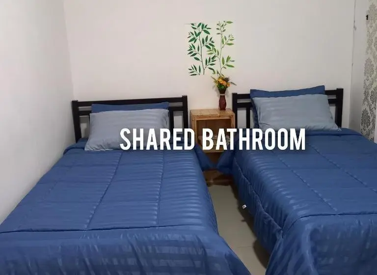 اتاق استاندارد, Happy Hostel