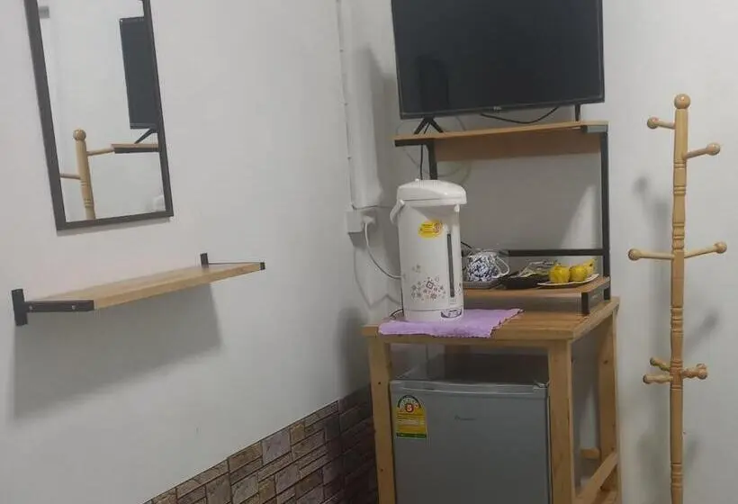 اتاق استاندارد, Happy Hostel