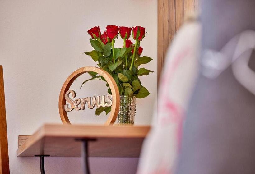 带阳台的豪华间, Gästehaus Angela