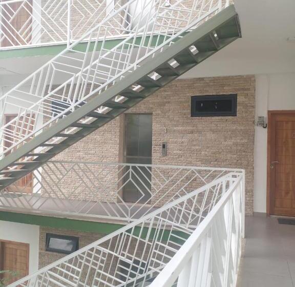 Студия Стандарт, Triple 8 Suites