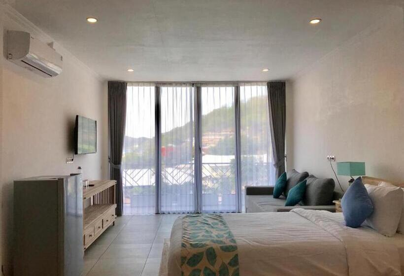 Студия Стандарт, Triple 8 Suites