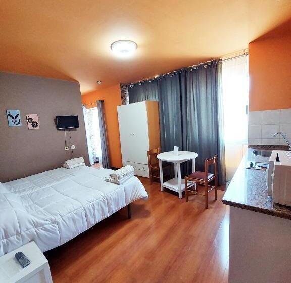 Студия Стандарт, Apartahotel Portal De Leon