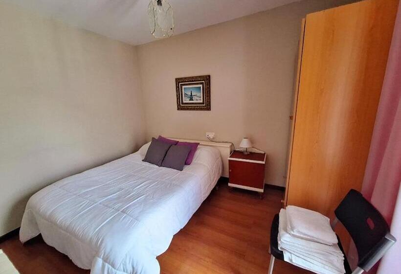 Номер Стандарт Трехместный, Apartahotel Portal De Leon