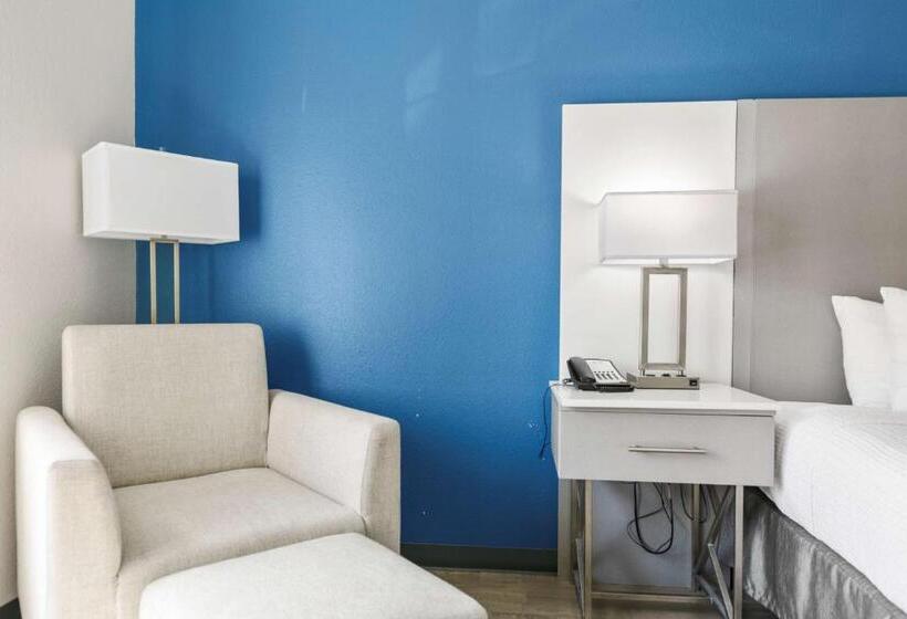 جناح لذوى الاحتياجات الخاصة, Best Western Plus Lake Lanier Gainesville Hotel & Suites