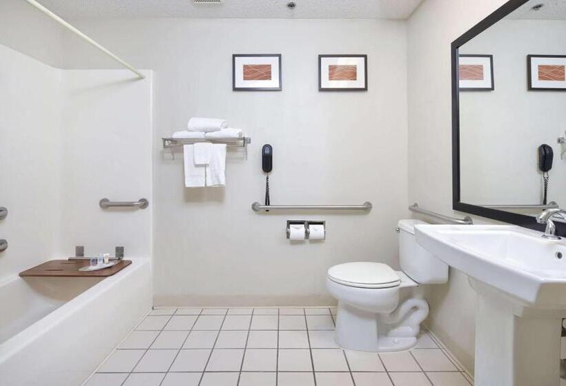 سوئیت برای معلولان, Comfort Suites At Tucson Mall