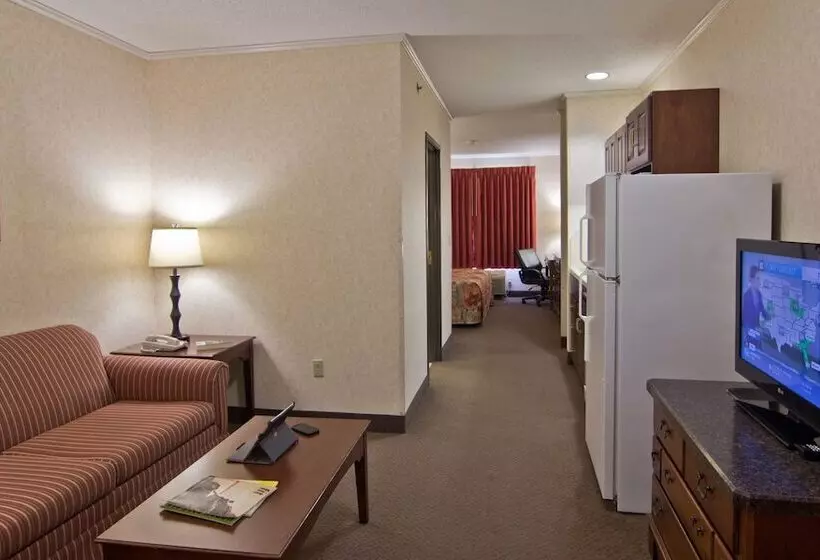スタンダードルーム, Coshocton Village Inn & Suites