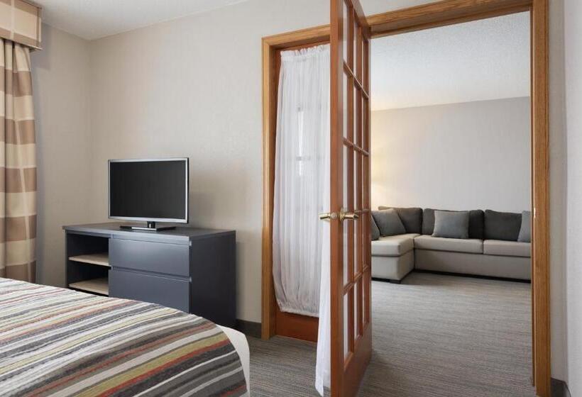 Президентский Люкс, Country Inn & Suites By Radisson, Minneapolis Shakopee