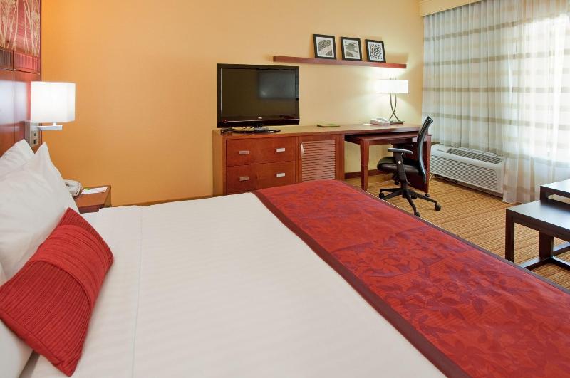 غرفة قياسية سرير كينج, Courtyard Houston The Woodlands