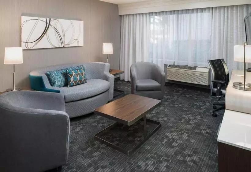 سوئیت با تخت بزرگ, Courtyard By Marriott Vacaville