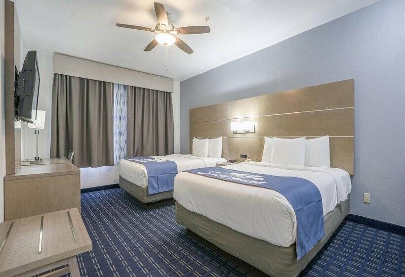 Номер Стандарт 2 Двуспальные Кровати, Days Inn & Suites By Wyndham Webster Nasaclearlakehouston