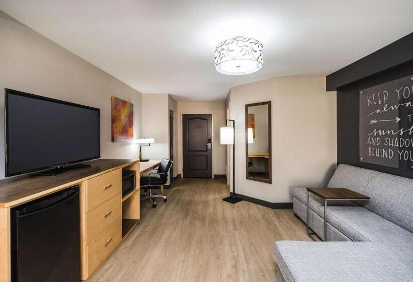 חדר אקזקיוטיב, La Quinta By Wyndham Chattanooga Hamilton Place