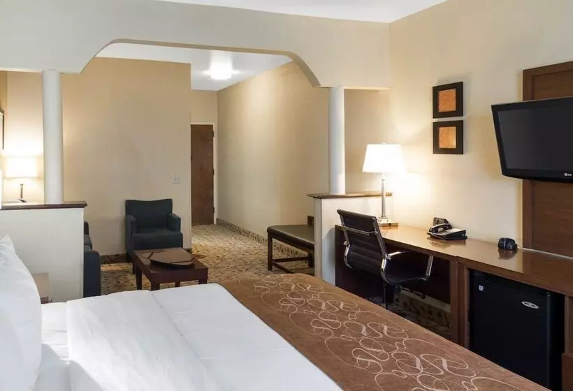 スイート, Quality Suites Midland North Loop 250