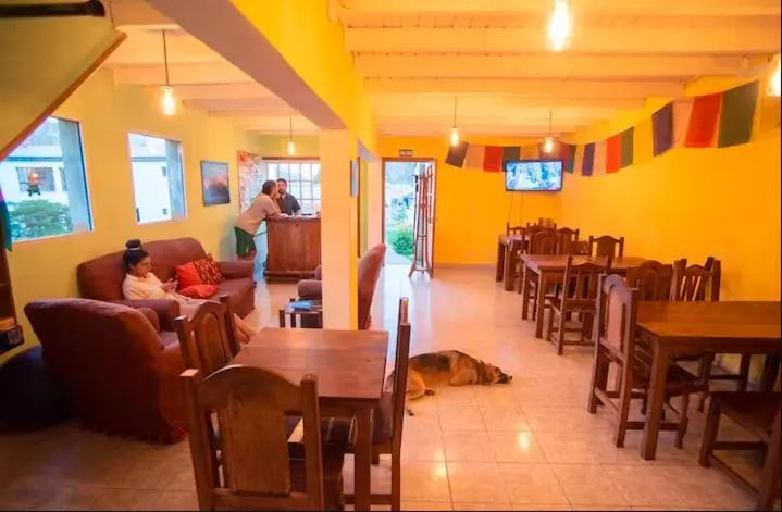バス共有のスタンダードルーム, Hostel Wenuy