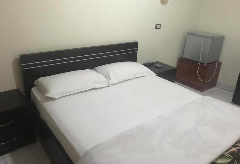 标准间带湖景, Belvedere