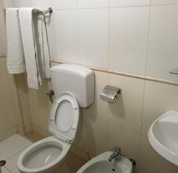 四人标准间, Belvedere