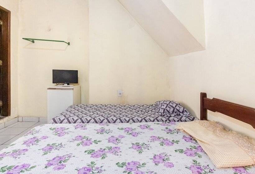 غرفة قياسية ثلاثية, Pousada Ilha Encantada