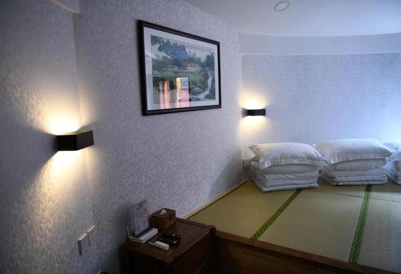 חדר סטנדרט, Chengde Kai Ren Hua Fu Jiu Dian