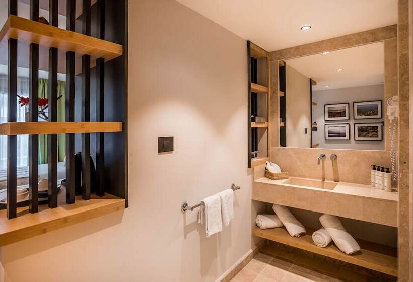 スタンダードルーム, Magdala