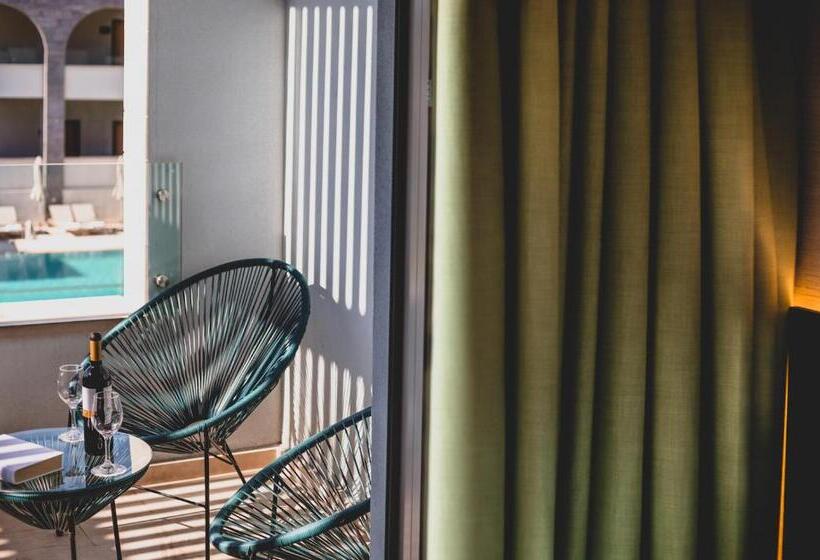 スーペリアールーム, Magdala