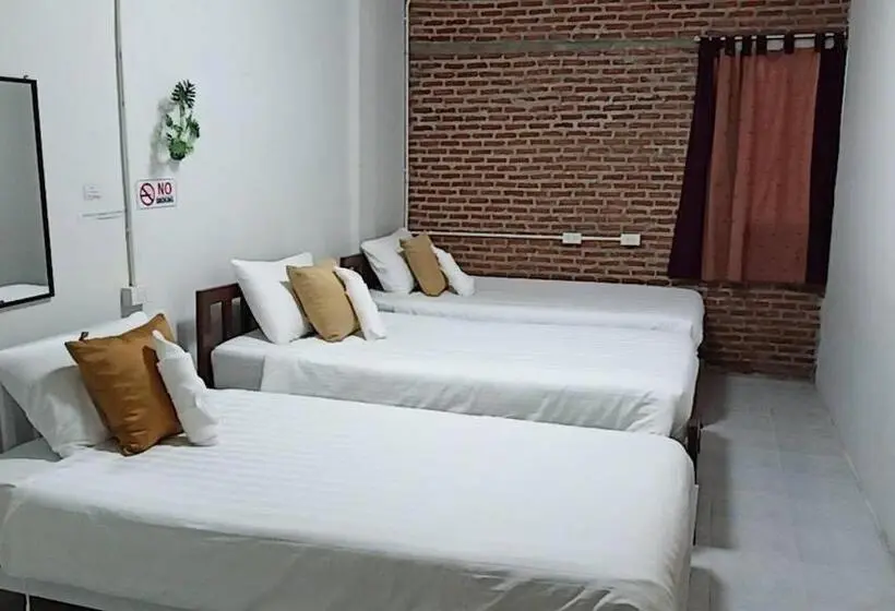 اتاق استاندارد سه نفره, Banana Hostel Donmuang